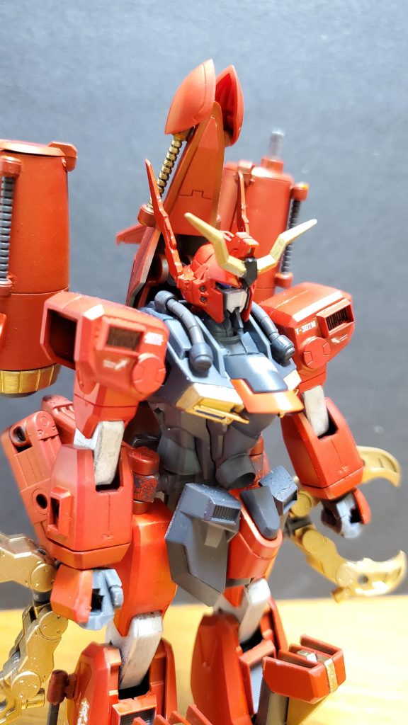 フェイスはイモータルジャスティスとカオスのミキシング。胸部はライジングフリーダムになります。FREEDOMにもし登場していても遜色のないデザインを意識しました。