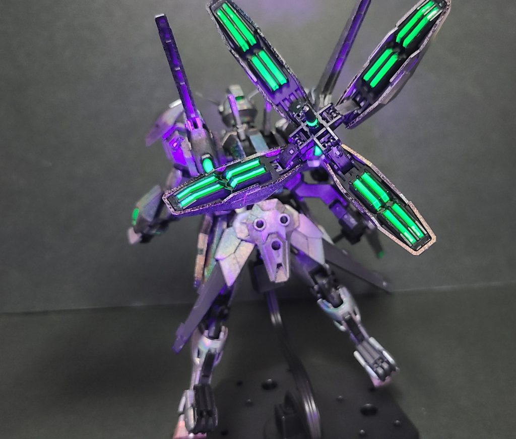 バックショットブラックライトで光らせたくて紫が強くなってしまいました(^ω^;)