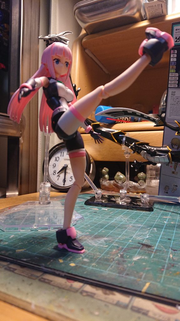 ダークネスムーンブレイクまさかスタンド無しで自立するとは思わなんだ