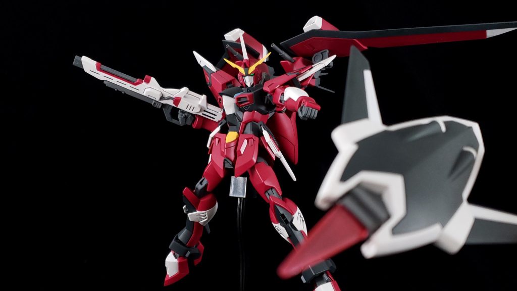 フラッシュエッジ4変形ギミックが変わったんでライフル差込の穴は塞いでます