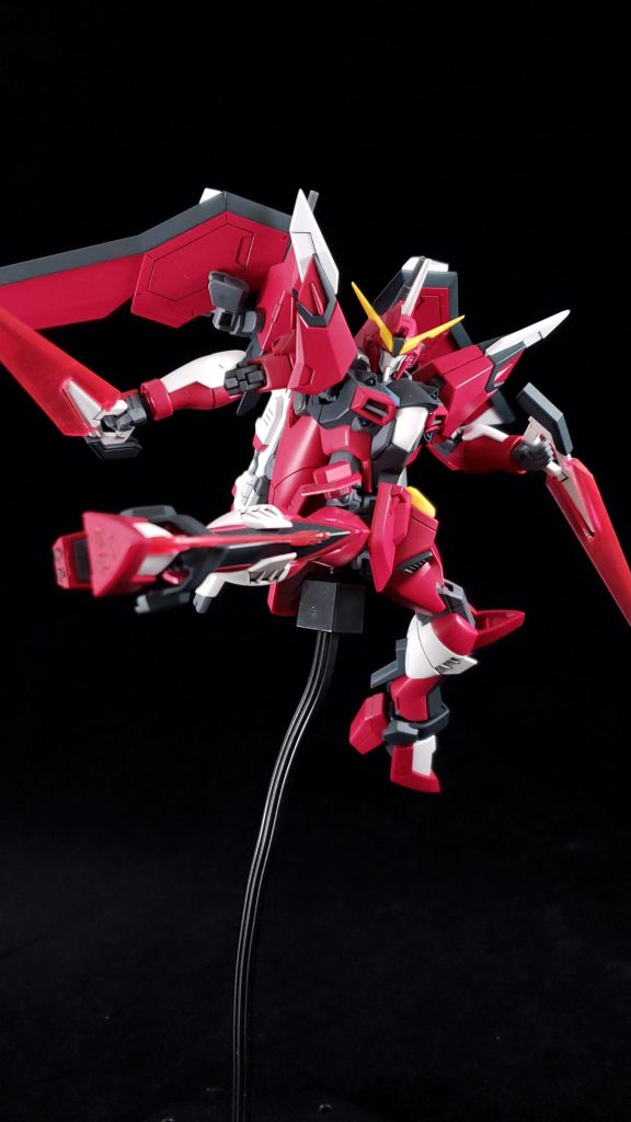 脚ビーム(名前忘れた)足癖悪いのジャスティス感あっていいですよね、ポージングムズいけど。