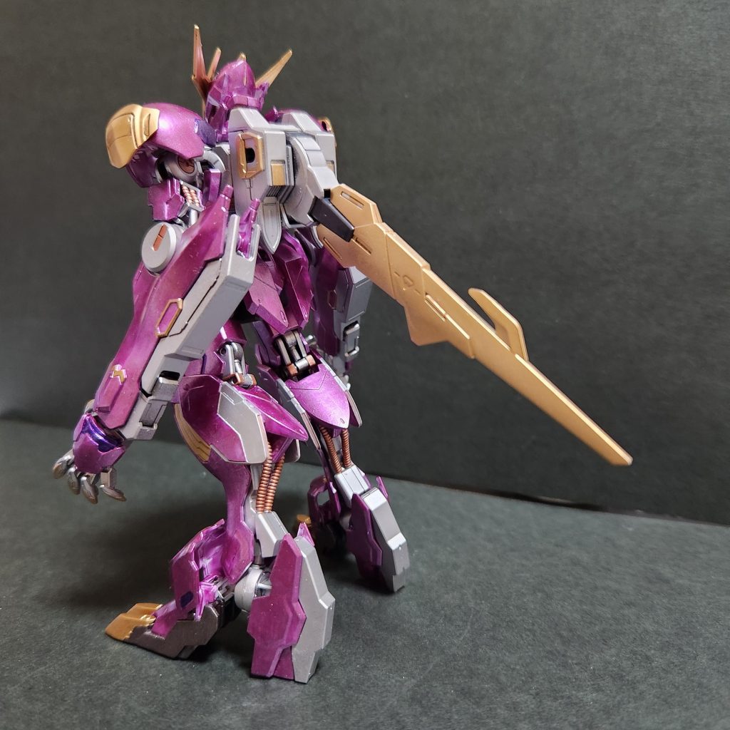 季節も良くなってきたので、製作再開です。