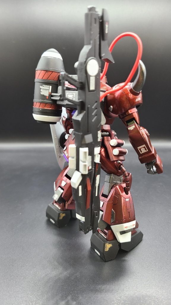 背面タンクもかなり寂しかったのでディティールの追加を。タンク自体を大きくしたかったんですが、私にはそこまでの技術はありませんでした( ;∀;)