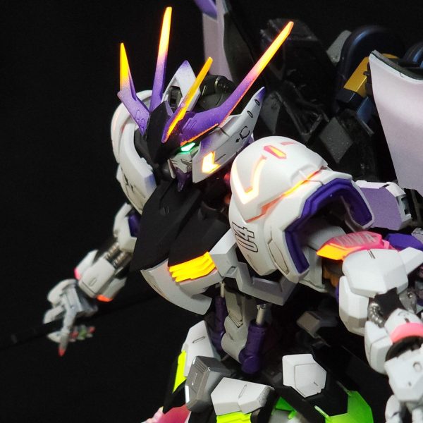 ガンダムバルバトス トワイライト