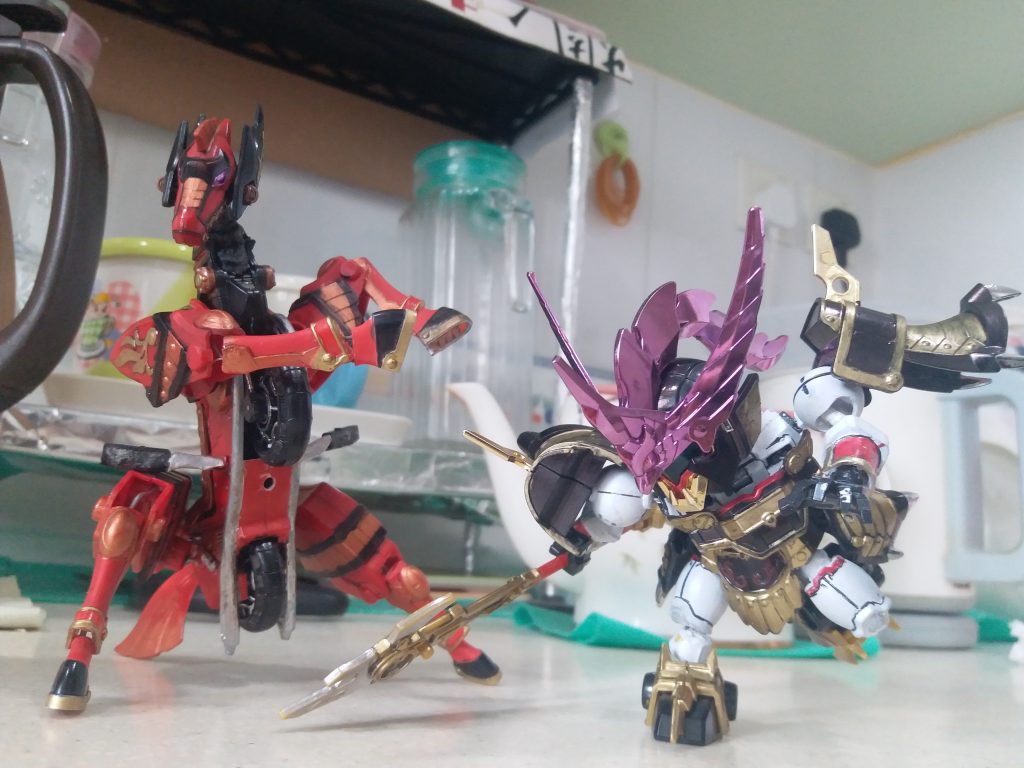 呂布トールギス–2枚目/制作者：LUNLUN（邪道可動）