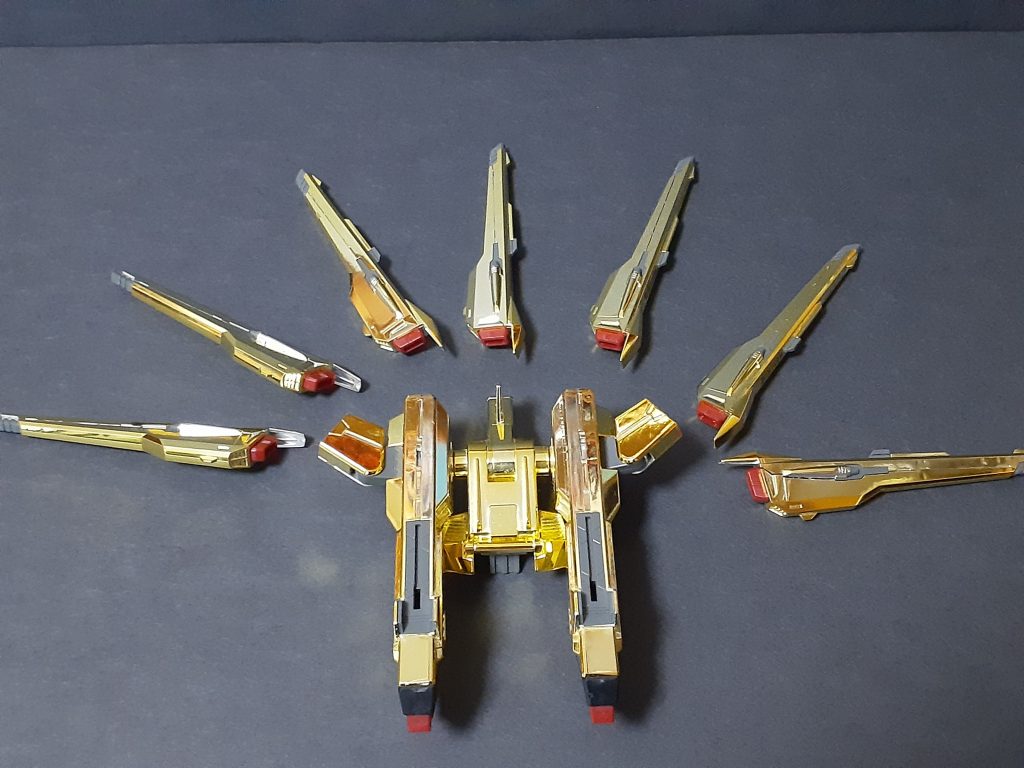 シラヌイ。カガリには使えない第一世代ドラグーン。ムウさんが居なかったらどうするつもりだったのかは謎。