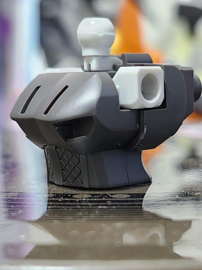 どうして見えなくなるのに谷間が...？🤔