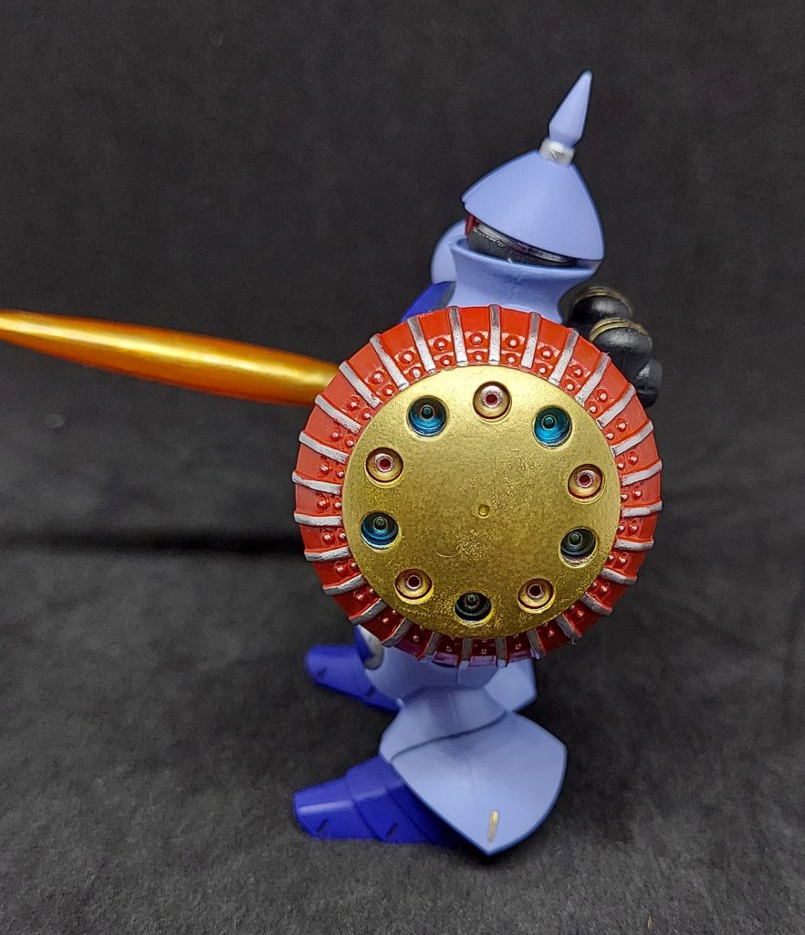 側面。シールドが一番頑張ったー。黄色のとこハズれる仕様だったから楽できました😋