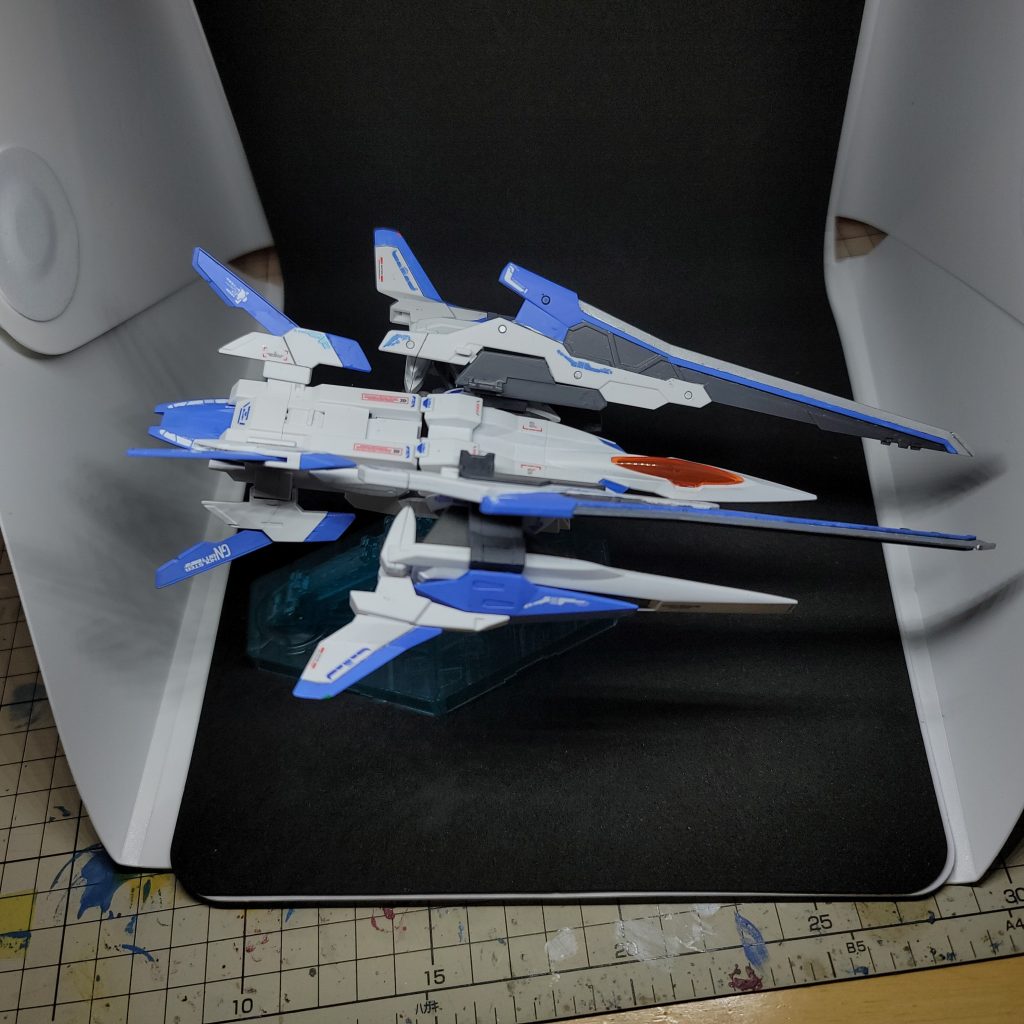 オーライザーは改造は特に何もしませんでした。色変更とデカールで情報量の水増しです!