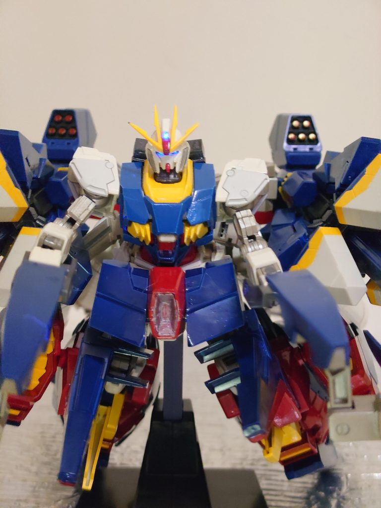 Ａ装備はガンダムMAモードを思い出し、Gアーマーのカラーをイメージしてみました