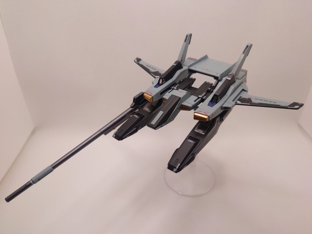 相変わらず缶スプレーです。半光沢で仕上げています。