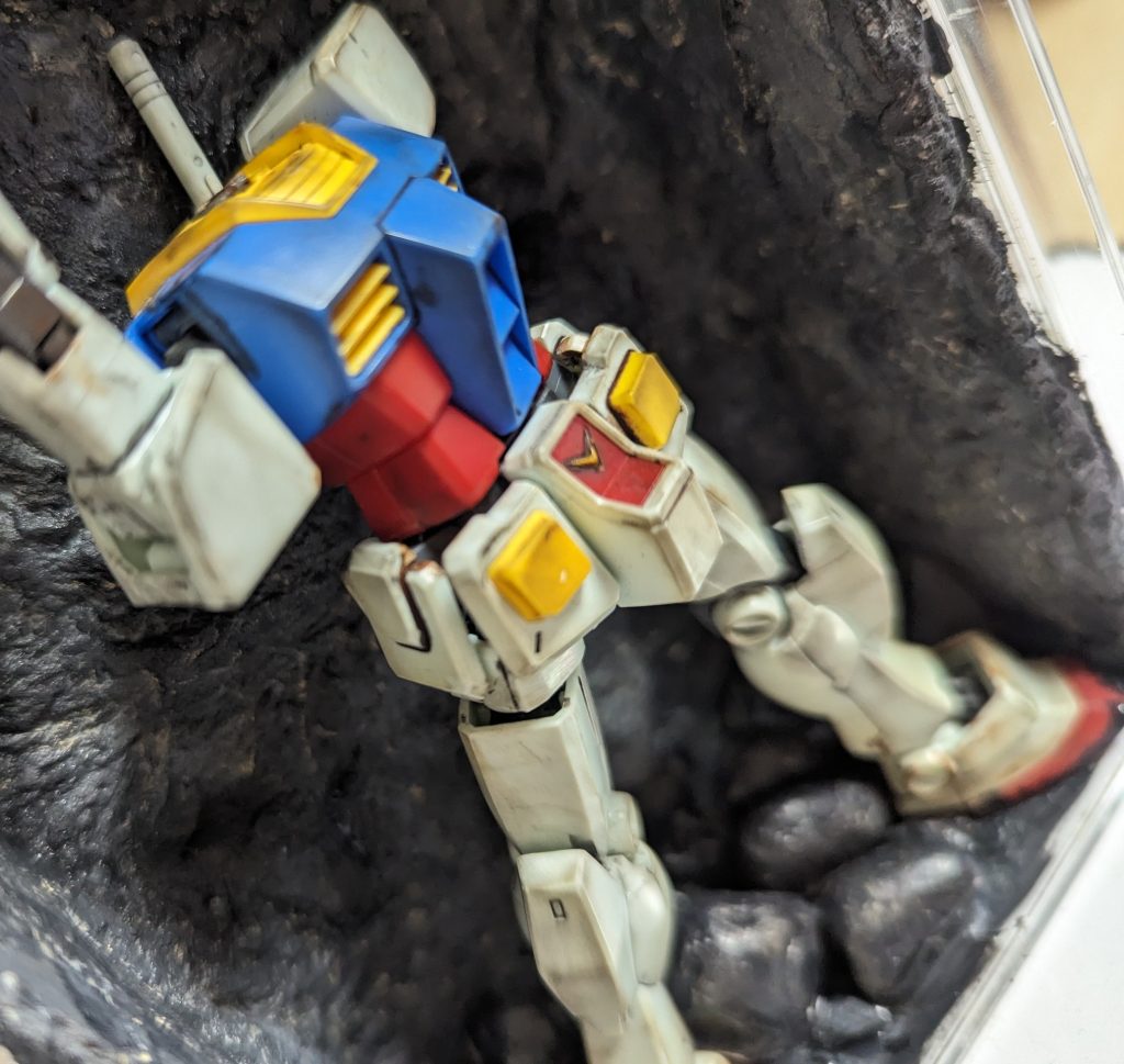 【HG】ガンダム…妖怪パーツ隠しに遭いました。–6枚目/制作者：あーやん
