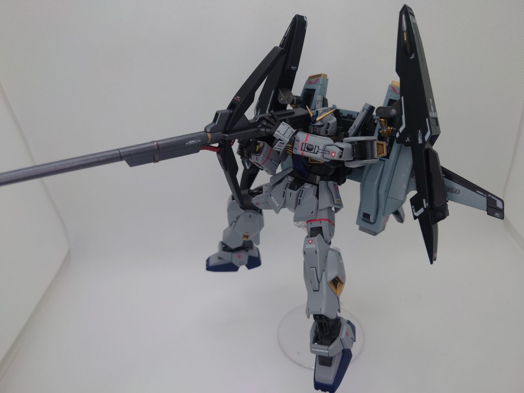 ちなみに最近は、グッスマのスタンドが使いやすくて使ってます。小さいのに、安定感抜群!