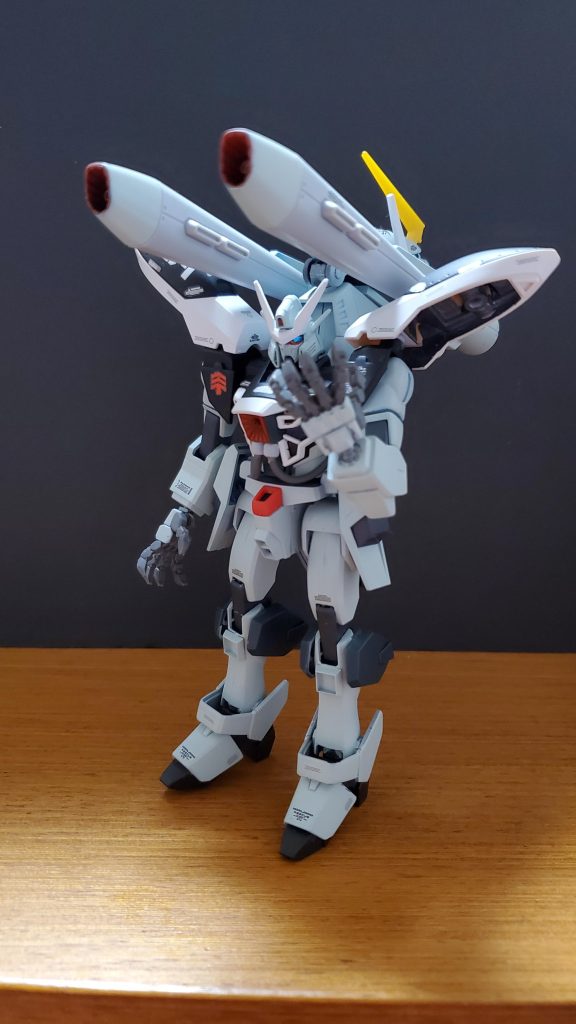 武装:○145mm 2連装高エネルギー長射程ビーム砲「メガロシュラーク」○680mm複列位相エネルギー砲「ベオスキュラ」○380mmプラズマサボット・バズーカ砲「ゼーラントトーデスブロック」○２連装ビームサーベル(ビースト形態時)○高振動マイクロ波照射ソード(テールユニット)