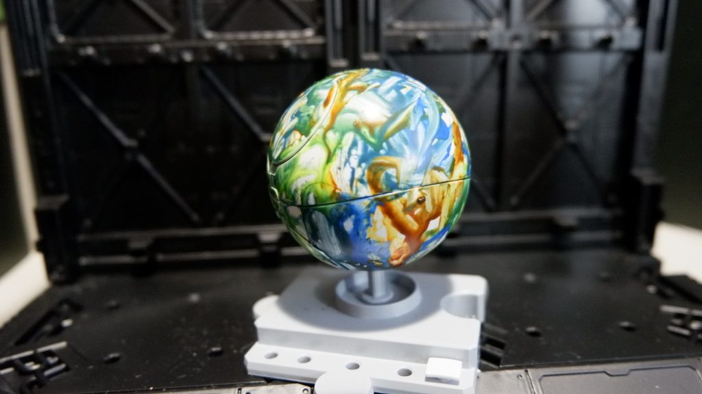 おっ、地球儀かな？