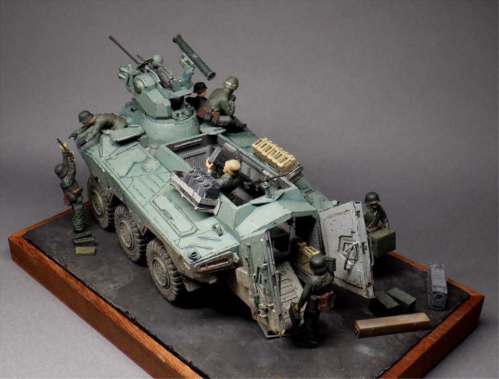 「撤退準備」–3枚目/制作者：onibi