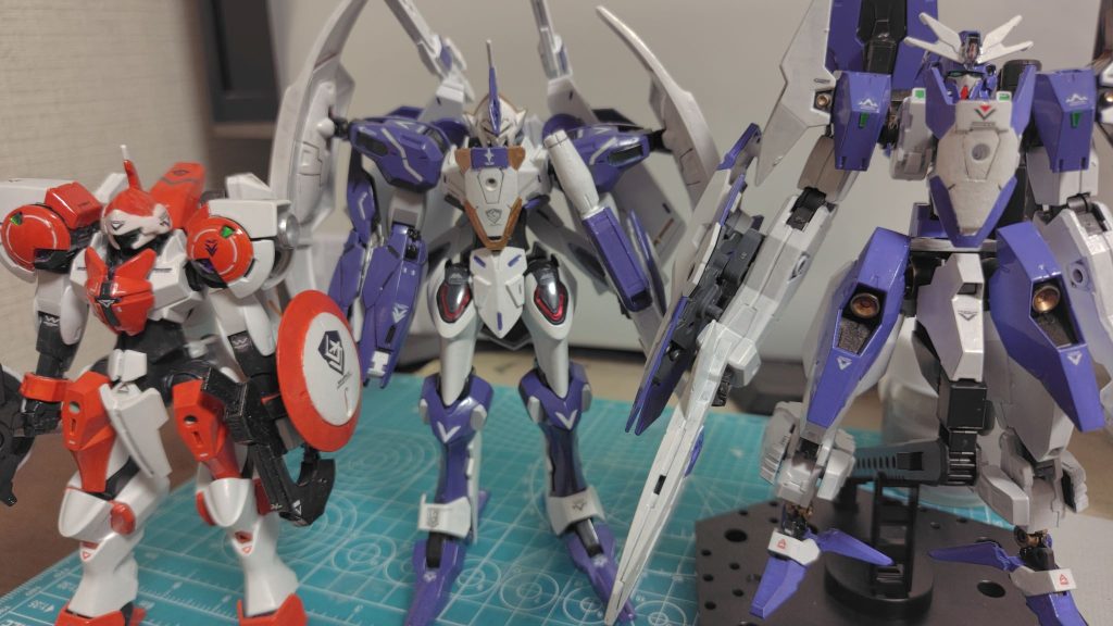 携帯新調＆カメラの設定弄ったら紫の発色よくなりました。前作のソーンも青じゃなくて本来は紫っぽい色だったり。