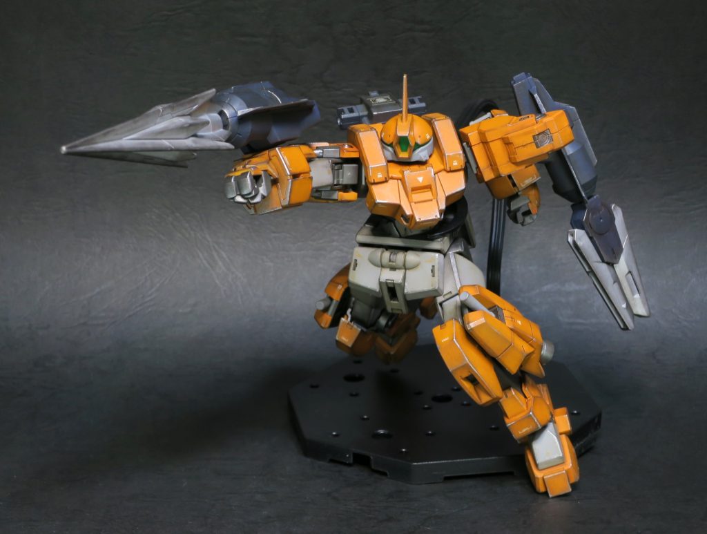 ドリルで敵を突き貫く！！ただただこれがやりたかった…笑　デミシリーズのような「THE量産機」がでっかいドリル持ってたらそれだけでカッコいいだろ！！と思いながら作ってました笑