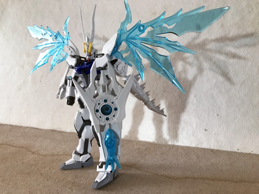 EGストライクはめちゃくちゃイケメンですよね～