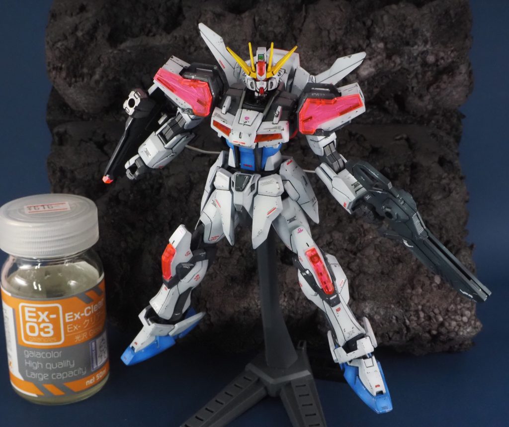 勿論色分け・可動・ギミック・組み立てやすさ・そして低価格(これがデカい!)と一体何拍子なのかというくらいの素敵キットです。単品でも勿論楽しめます