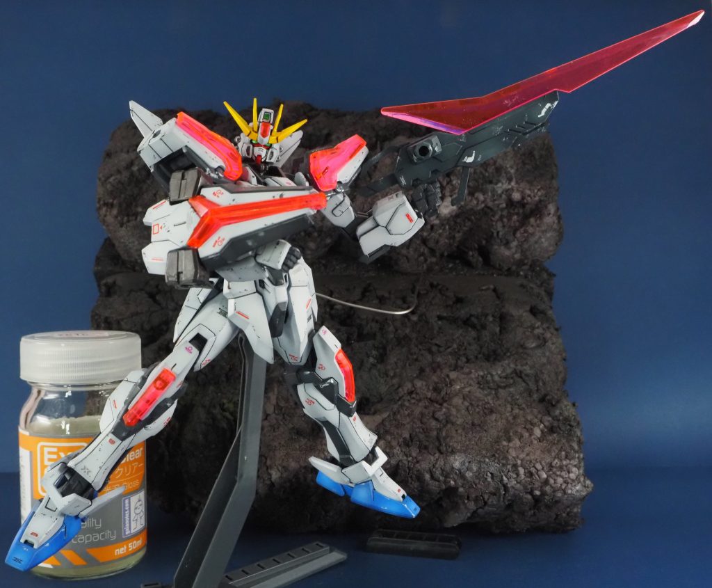 この傾向ピンクのクリア素材も同時期の偏光素材なのでしょうか。フラッシュを使いましたが体の部分で色合いが変わっているような