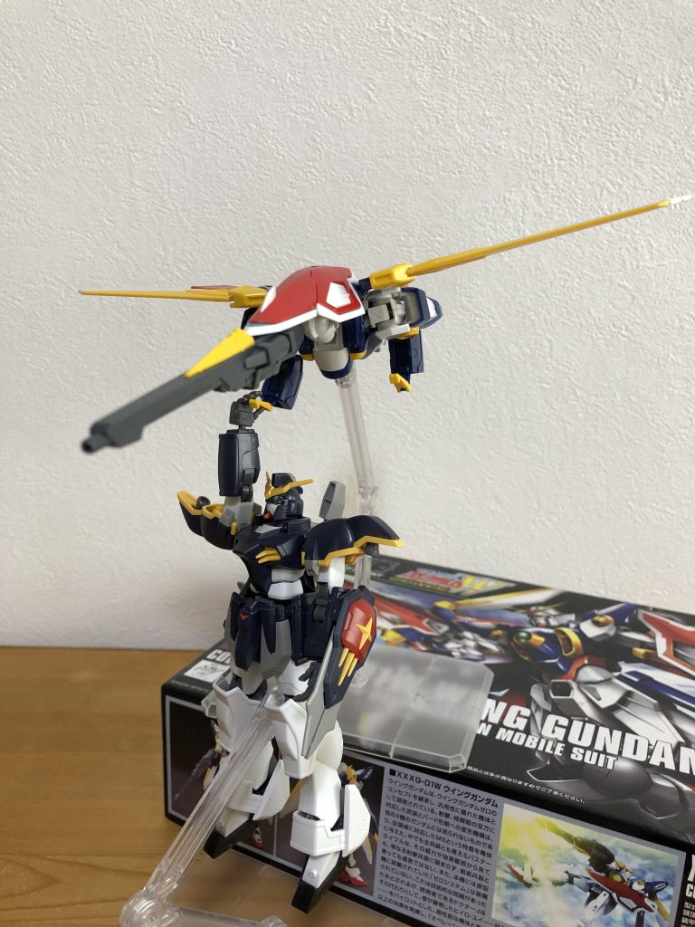 ヘビーアームズを持っていないので、デスサイズに運ばれてもらいました。