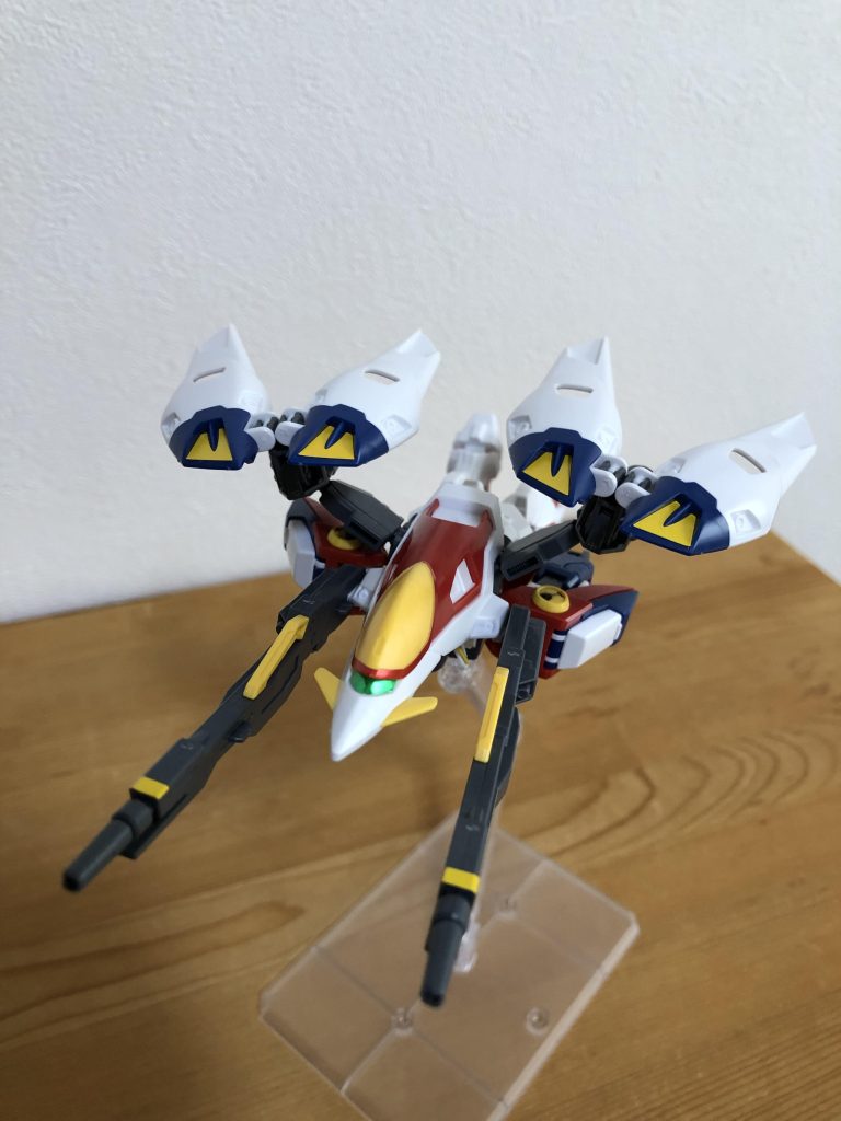 ネオバード形態、このアングルもかっこいいですね。