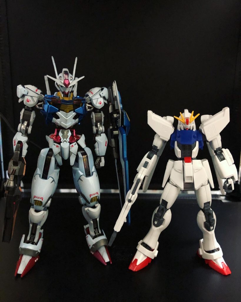 HGエアリアルと比較すると、だいぶサイズ感違う(gundam-kao2)