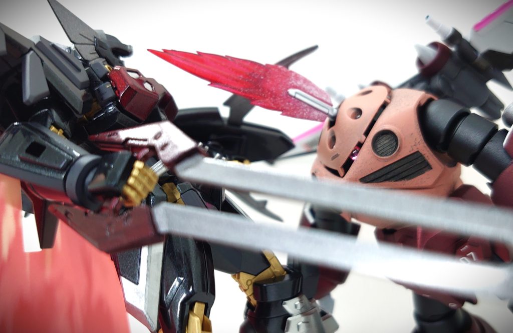 ズゴッグ状態でも出し惜しみ無しです。これで決着となったかどうか…