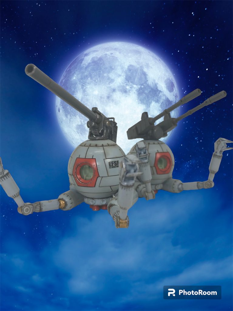 あ…タイトルのムーンチャイルド…ボールは小さいし宇宙ではムーンチャイルドって感じですよね?🤔いや…そうじゃなくて…最近ネットニュースでムーンチャイルドが解散!ってのを見て…えっ?MOON CHILDって20年以上まえに解散してなかったか?まだ活動してたん?と思ったら…ムーンチャイルドガールズっていう全く知らないグループが解散するということでした🙄(笑)ともあれESCAPEは名曲ですよね😃若い頃はよくカラオケで歌ってたなぁ…