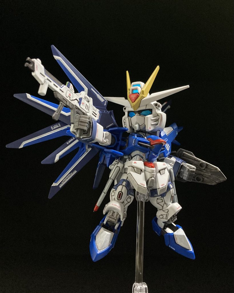 SEED撃ちのポーズは外せません。