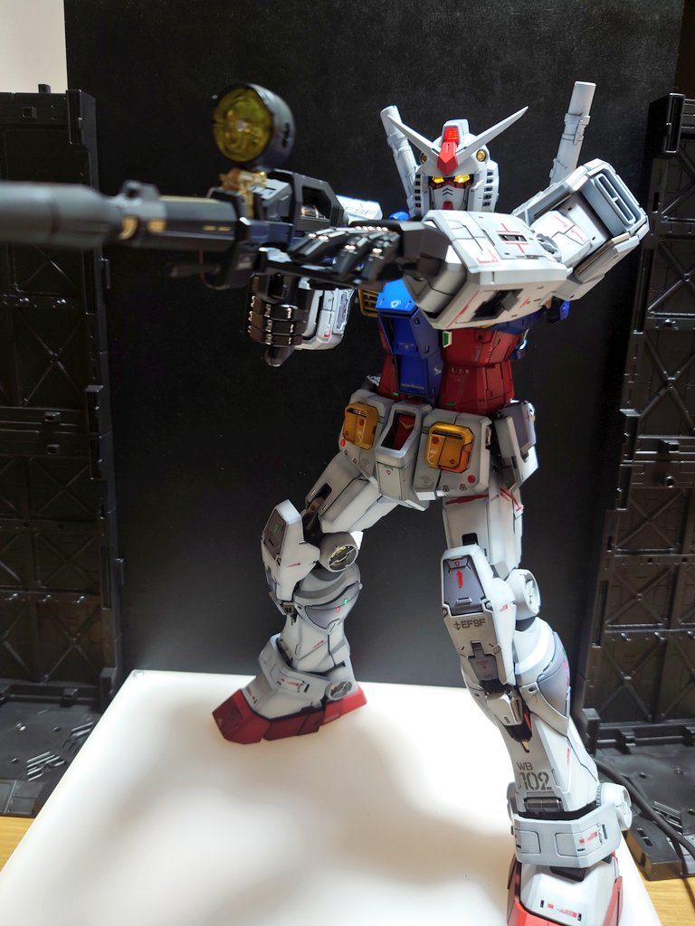 PGU ガンダム –4枚目/制作者:@Kazon1221