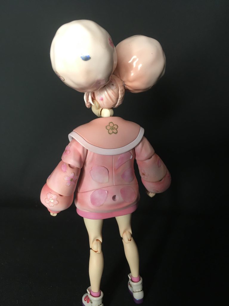 当初はハイキューさんの桜デカールでやろうと思い買い込んでたんですが、非メカだし厚みとか出る方がそれっぽいかなーと思い、結局1つも使いませんでした。次の桜モノはメカにしよう、うん(毎年桜シリーズ作るんか?)。