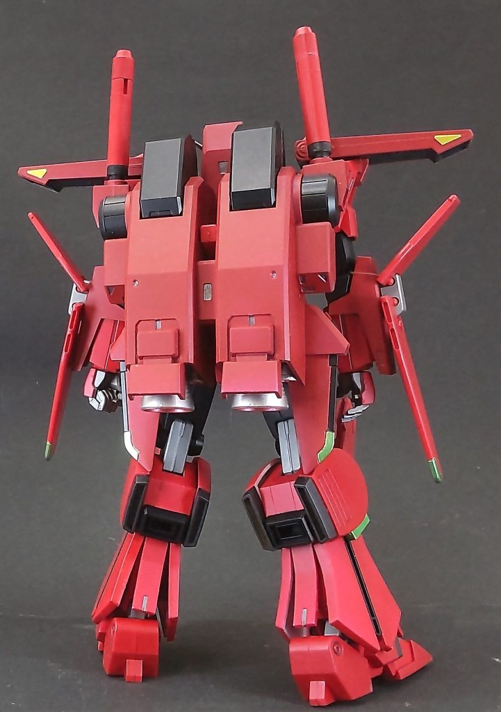 HG レッドZZガンダム–3枚目/制作者：三代目和菓子屋