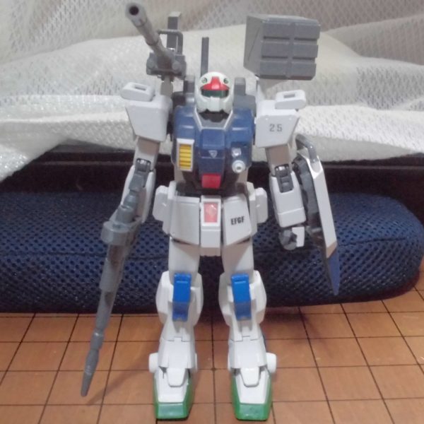 陸戦型ガンダム・セミEz-8（イージーエイト）