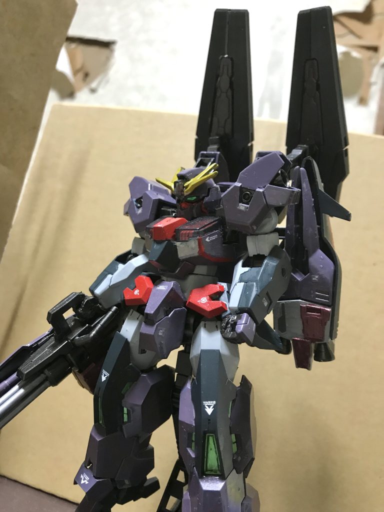 正面､ぱっと見フェネクスぽい?