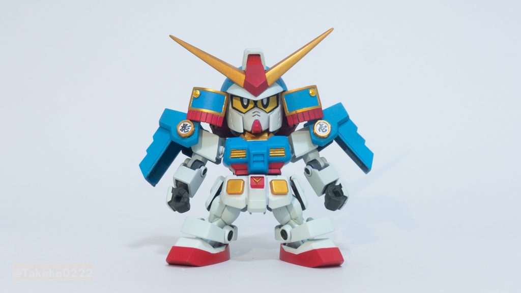 武者影頑駄無淡いブルーのメインカラーに一目惚れしてSDEXとLGBBでお手軽に作るつもりでしたが気づけば色々と手を加える結果に顔は武者を使うのは勿体無かったので劉備ガンダムの軽装頭を採用してます