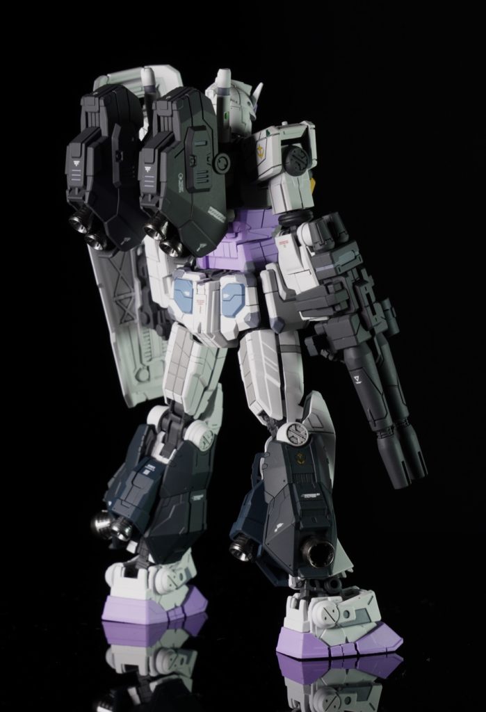 ディティールがバッチバチに入っていてカッコいい～ガンプラだけどガンプラじゃないみたいでした！しかもHGシリーズじゃないんですね！