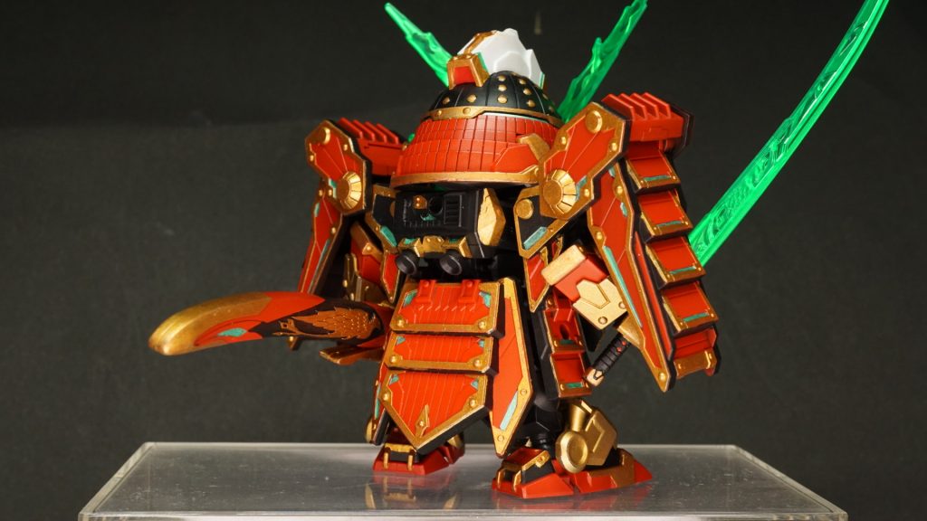 久しぶりに塗装したので、見えないところ(脛とか)は全力で手を抜いています。