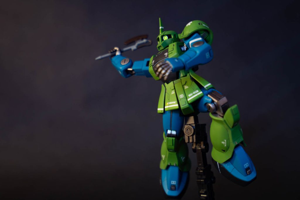 モノアイビコーンで切り掛かる姿はお気に入りです。