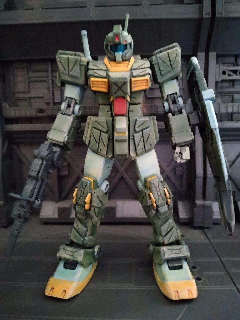 次はあまり見かけないマシンガンとシールド装備仕様です。