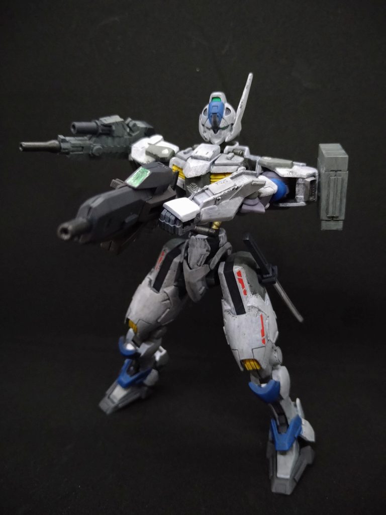 今回は仕事の都合で完成まで時間が掛かり(汗)今後も地道に製作活動をしていきます! あとは、適当にポージングを