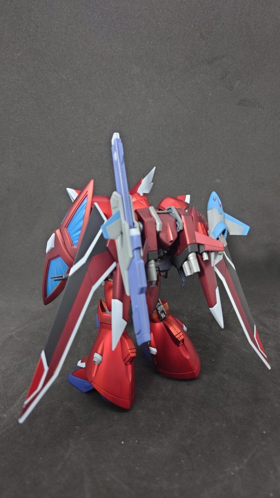 ウィングの塗り分けが大変😅