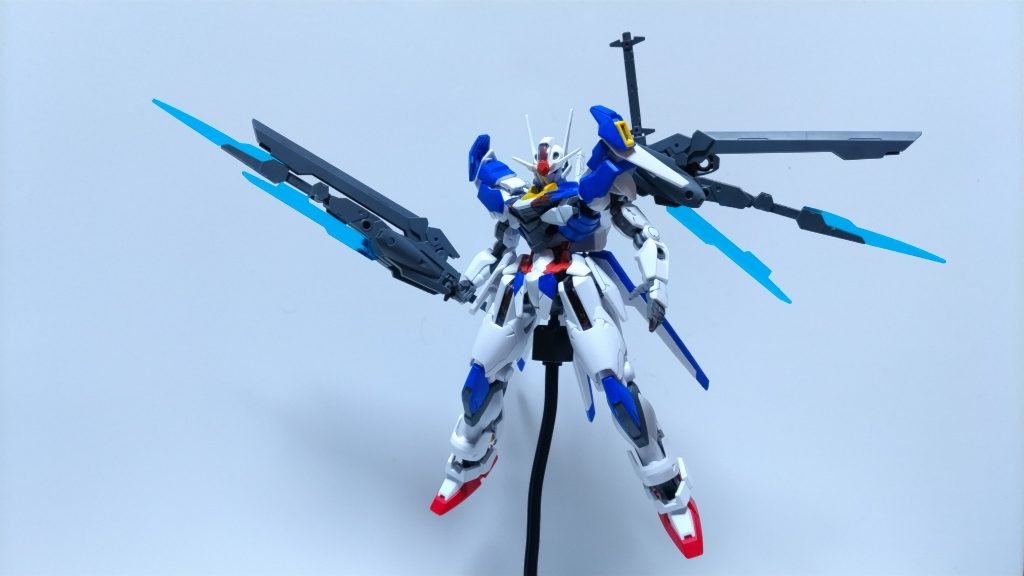 フルビットオンフォーム:エアリアル同様の高機動形態。イカロスを大剣へと変形し、高速で目標に急襲を仕掛ける一撃離脱戦法を得意とする。