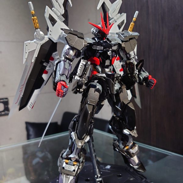 アストレイ ノワール