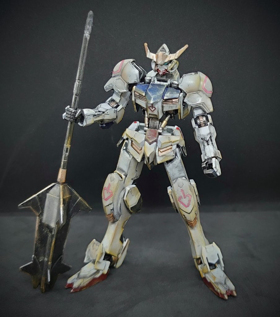 打撃武器でバチバチ殴り合う世界観は、好きですしウェザリングしたくなる!アニメは、イオク様にイライラしてしばらく観てなかった(笑)