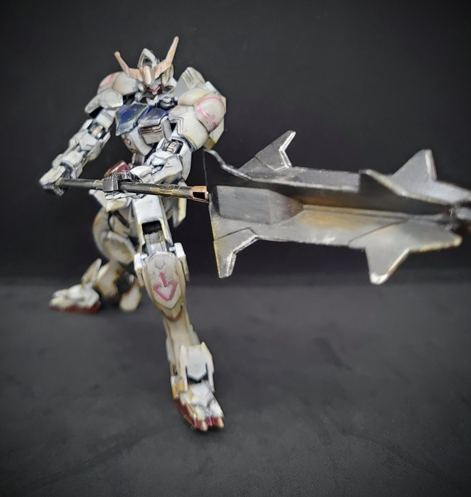 キットには手を加えず、ストレートに作成この打突武器?が、刺さる!