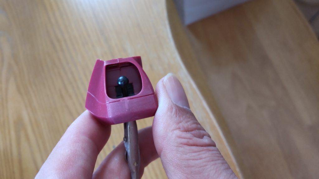 乾いた後のヤスリがけも下手です😆       神ヤスの400→800→1000順番であててますがなかなか😵