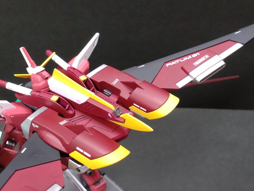 肩と翼のデカールがお気に入りです