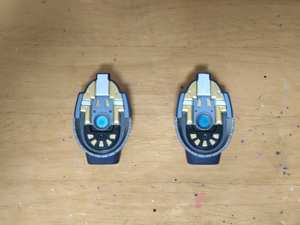 脚の裏も塗ってます。